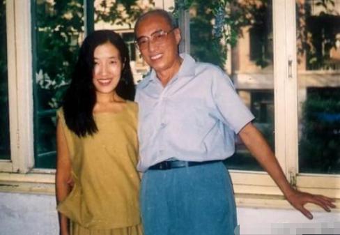 1986年，65岁的火箭专家杨南生娶了29岁的张严平，张严平的父母不同意，不料，