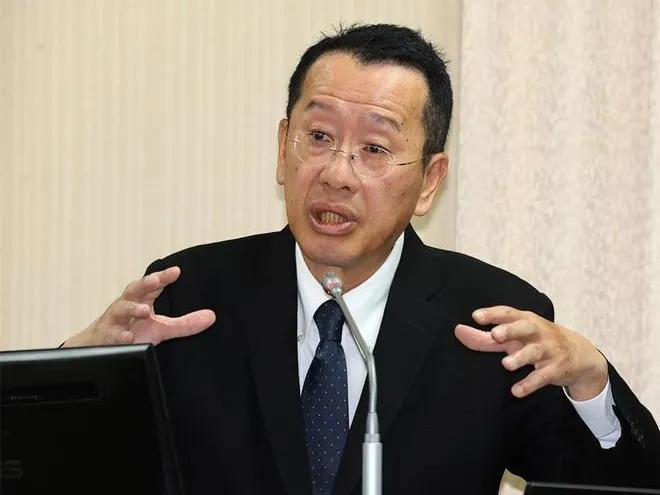 7月17日，中时新闻网报道““台防务部负责人顾立雄表示，本次汉光演习参演的后备军