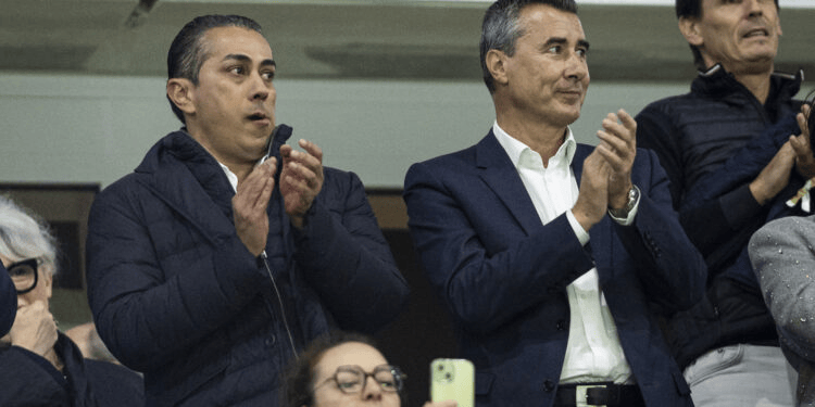 若斯特拉斯堡主帅罗希尔被强行上调切尔西, 主席凯勒将辞职