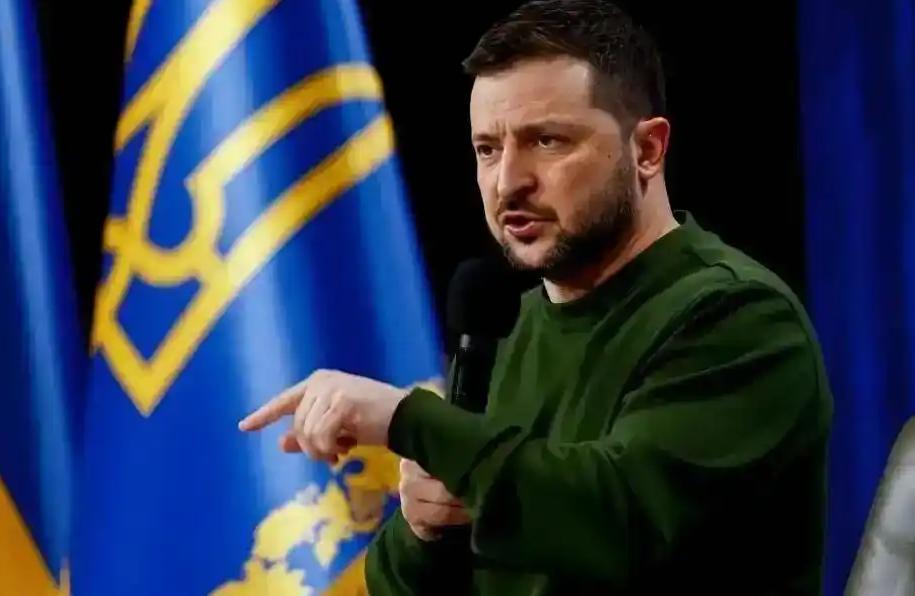 乌克兰又一次把战时状态的发条拧紧了2026年4月28日，乌克兰最高拉达的议事