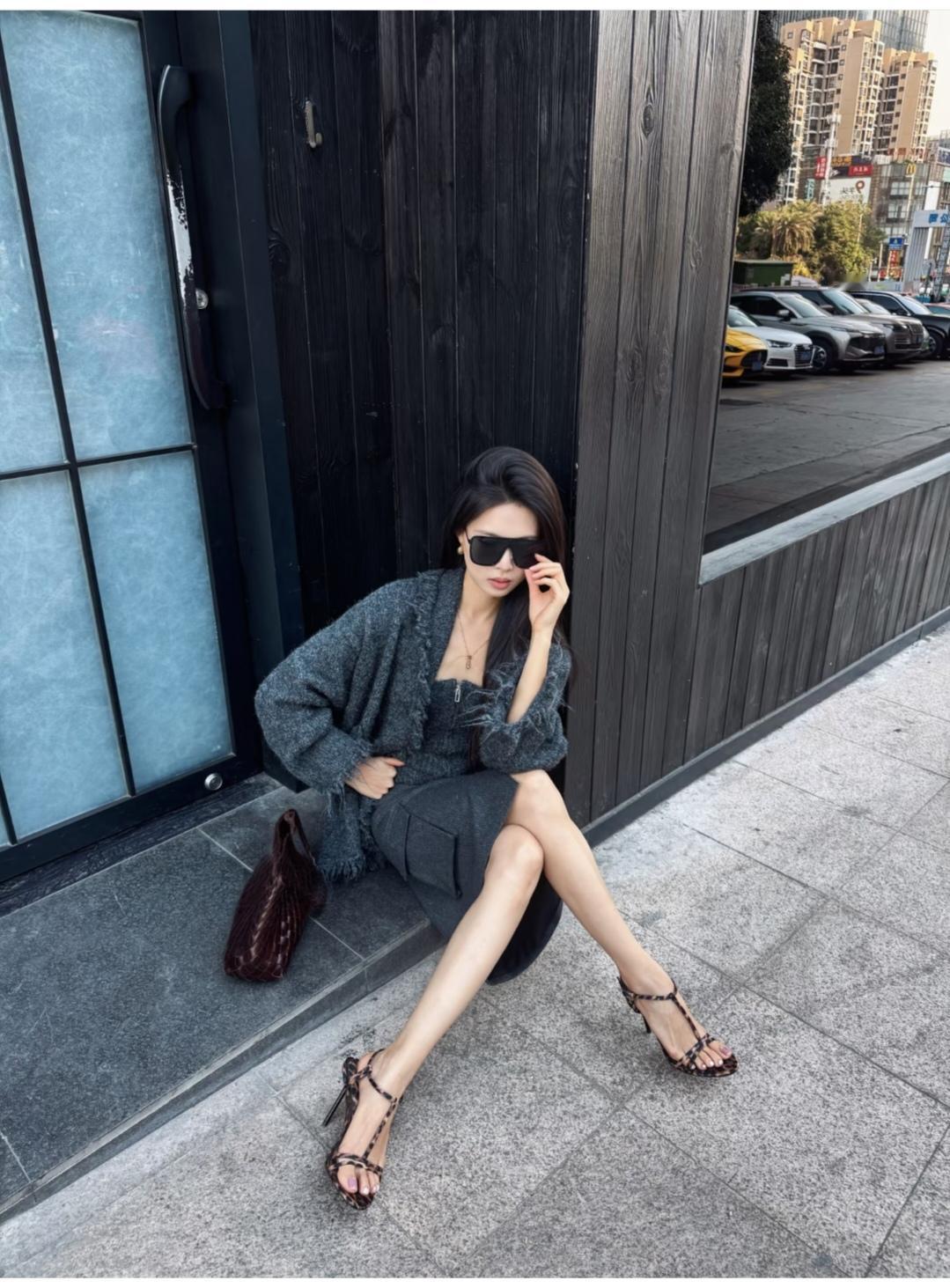 脚趾头真好看。