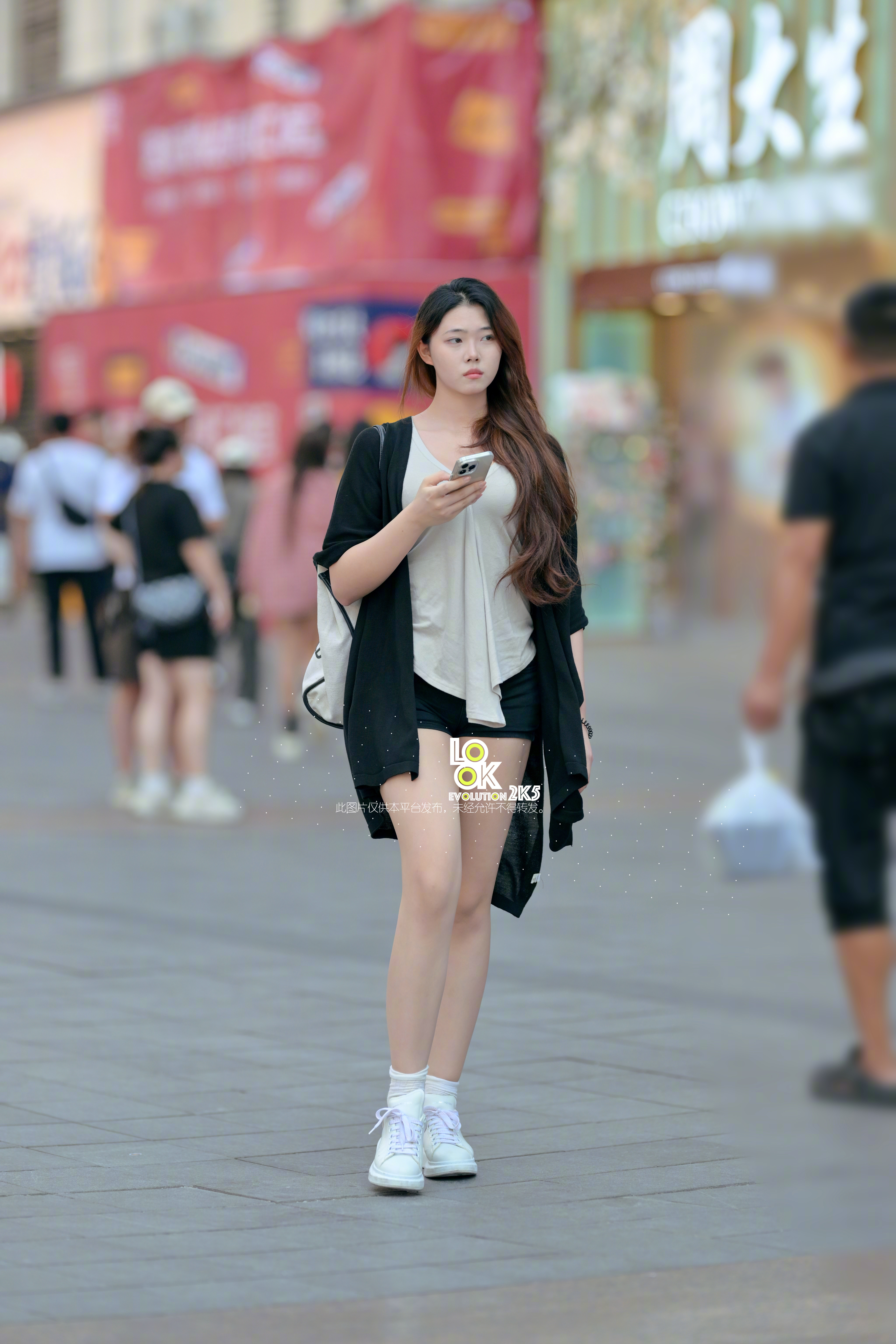 中午吃啥能问一下吗？能回答一下吗？​​​