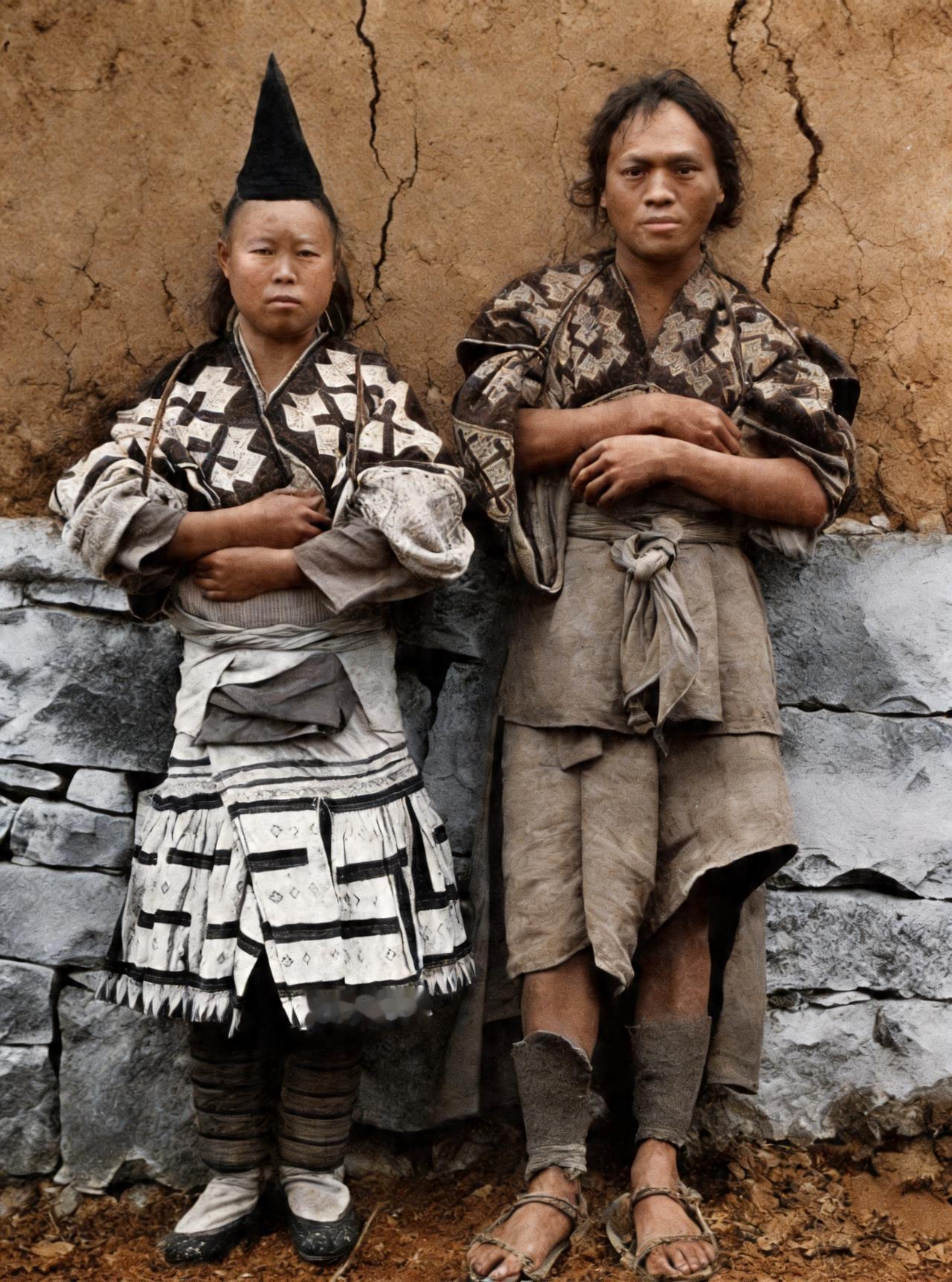 这是原汁原味的晚清中国十八省府独有的谚语：杭州：上有天堂，下有苏杭。福州：聋