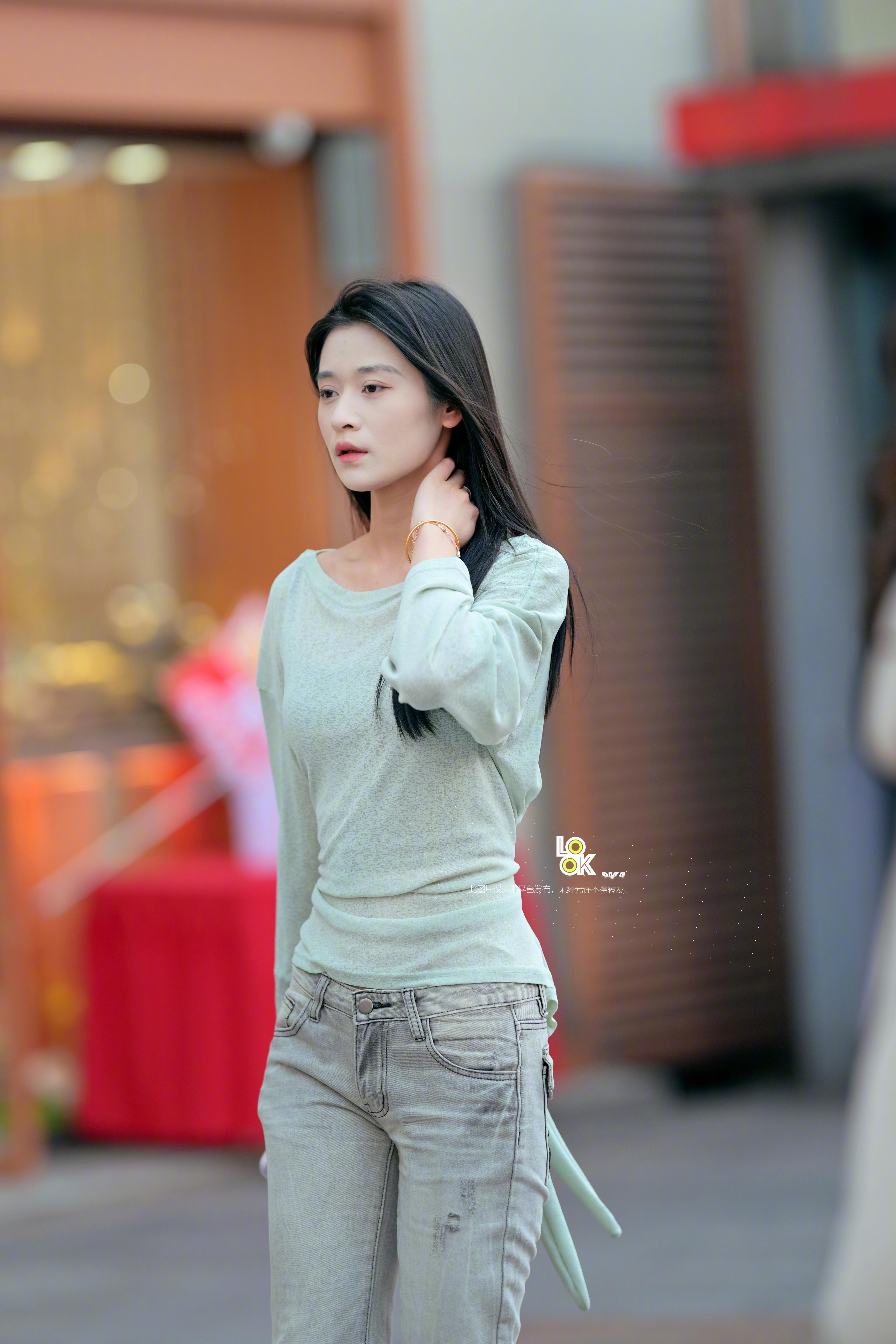 说不出来的一种好看