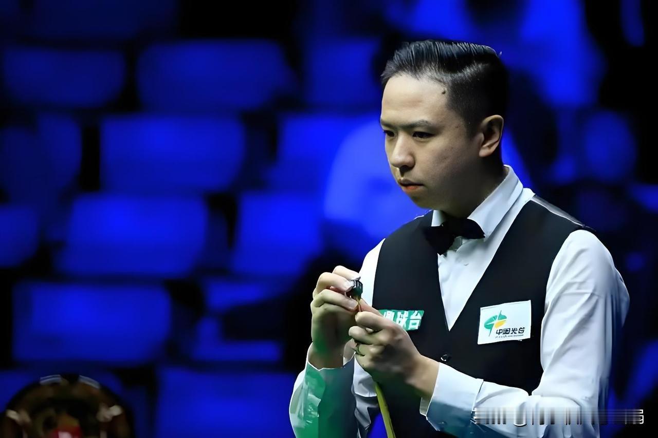 肖国栋能战胜希金斯与赵心童会师决赛吗北京时间11月13日晚，2025年斯诺克冠