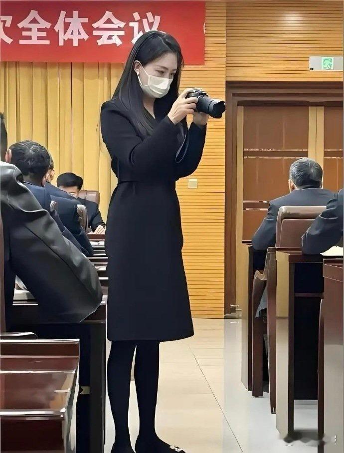 事实证明，体制内的女孩看上去都这么有气质
