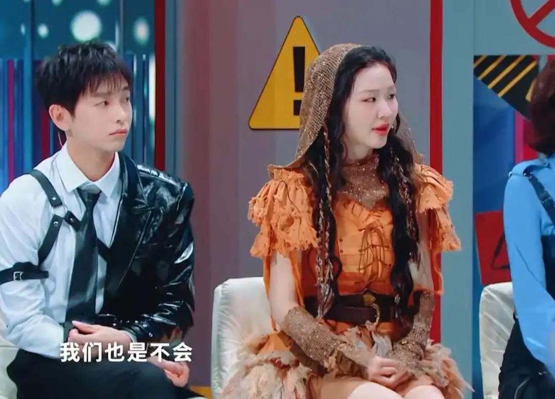 真被唐国强说中了！AI演员横扫短剧圈，小演员彻底慌了2026刚开年，短剧圈