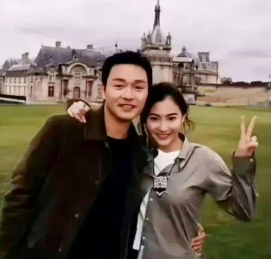 回看张柏芝和张国荣年轻时候，没有美颜滤镜加持，那种美才足够真实动人爆料娱乐明