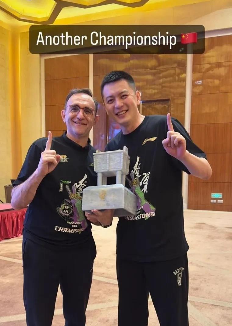 杨鸣在休赛期听闻一消息，猜测会彻夜难眠，韩德君接班人，张陈治锋在全运会，大发神威