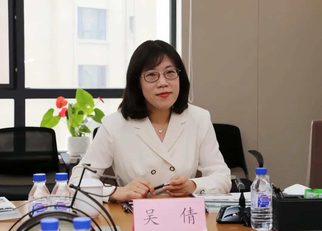 生于1983年, 吴倩已升任正厅级