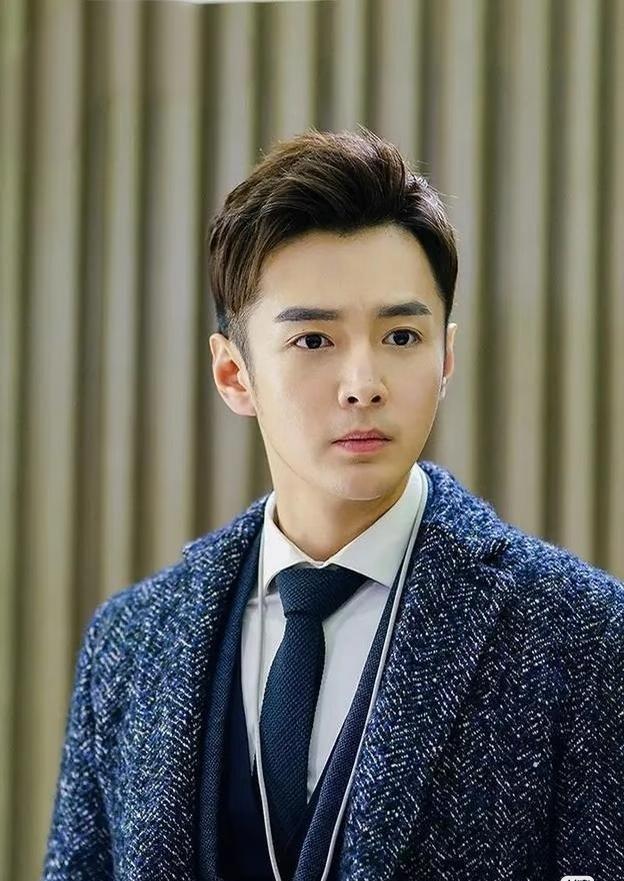 违法成本也太低了！《庆余年3》不用换演员了观众们再也不会担心了，演员张昊维名