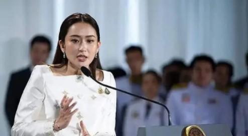 泰王力挺佩通坦？泰国国王拉玛十世，打破沉默，下令取消了原定于7月28日和29日两