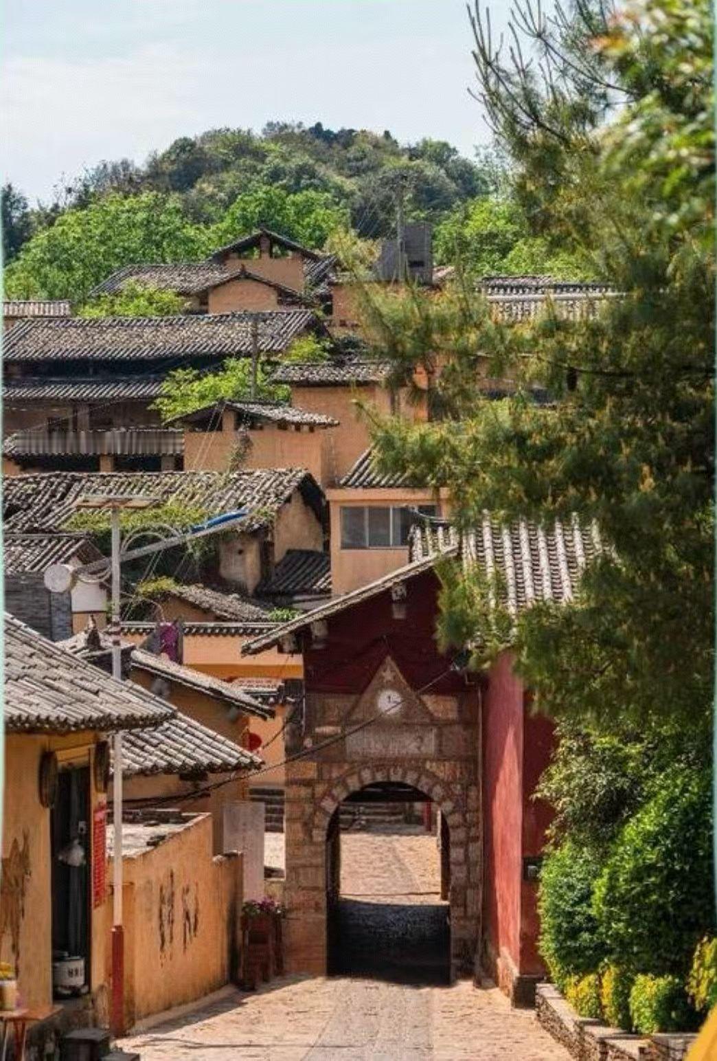 发一张你手机里的风景照片错落有致古香古色太美了。