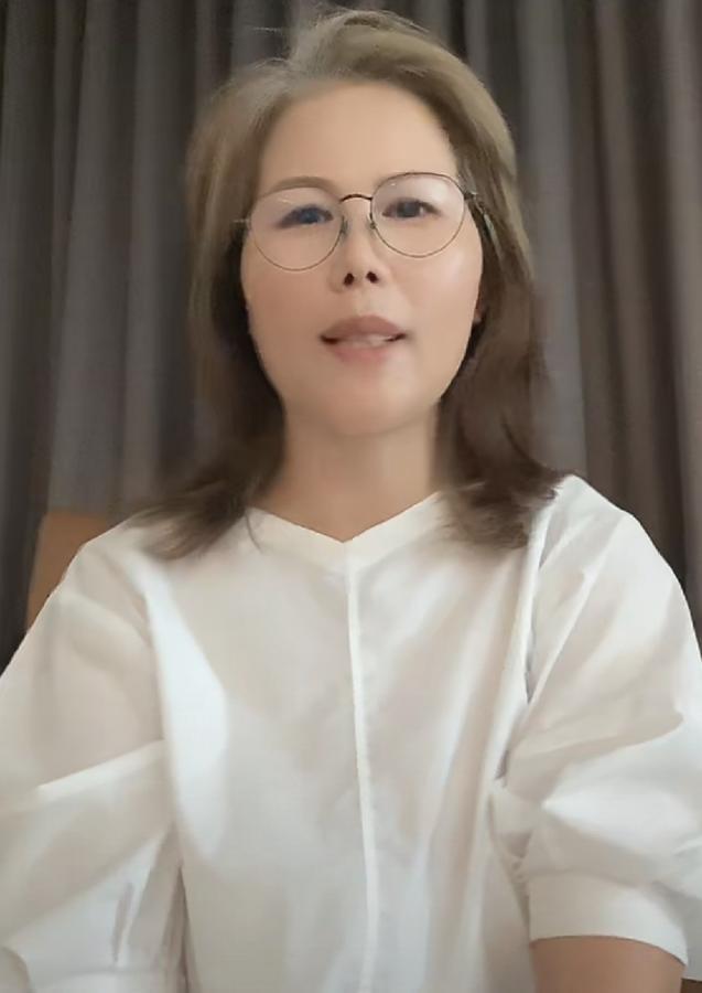 汪小菲家那个干了十几年的河南阿姨，年底说啥都不续了，要回老家给儿子办婚事。台北