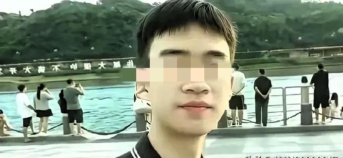 录取通知书到了，人没了。宜宾18岁的汤金伟，刚拿到成都理工大学的录取通知书