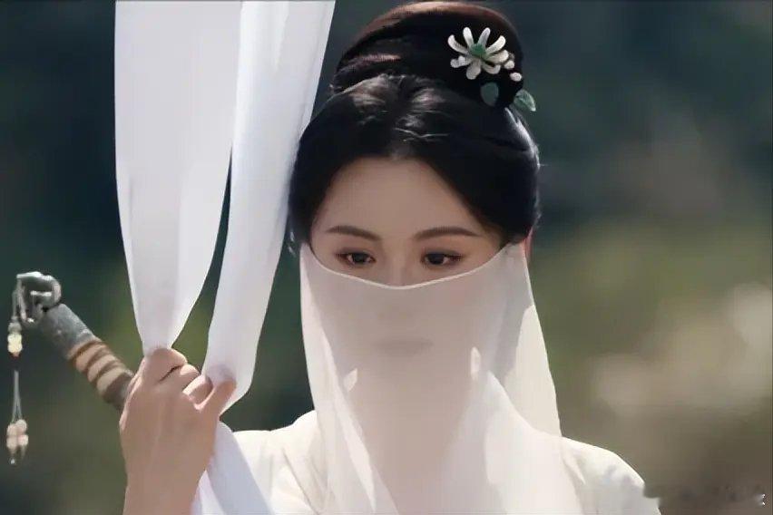 《唐诡3》单元案《旗亭画壁》中出场，一身白衣、面纱掩面，很有神秘感的奴娇，会是大