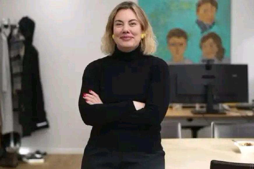 昨天，格陵兰岛矿产资源部部长纳塔尼尔森对媒体说:“特朗普和鲁比奥称中国对我们有企