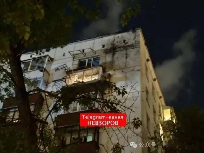 烽火问鼎计划乌克兰军队刚刚对莫斯科发起了一轮空袭，袭击导致莫斯科机场关闭，莫斯