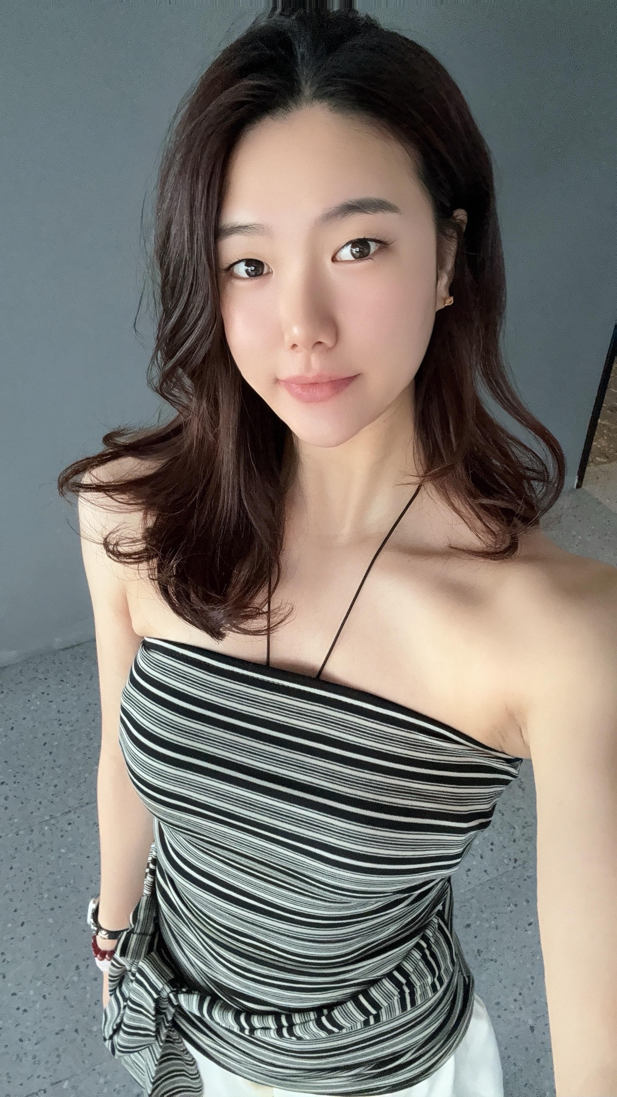 永远有人更漂亮 所以我做自己