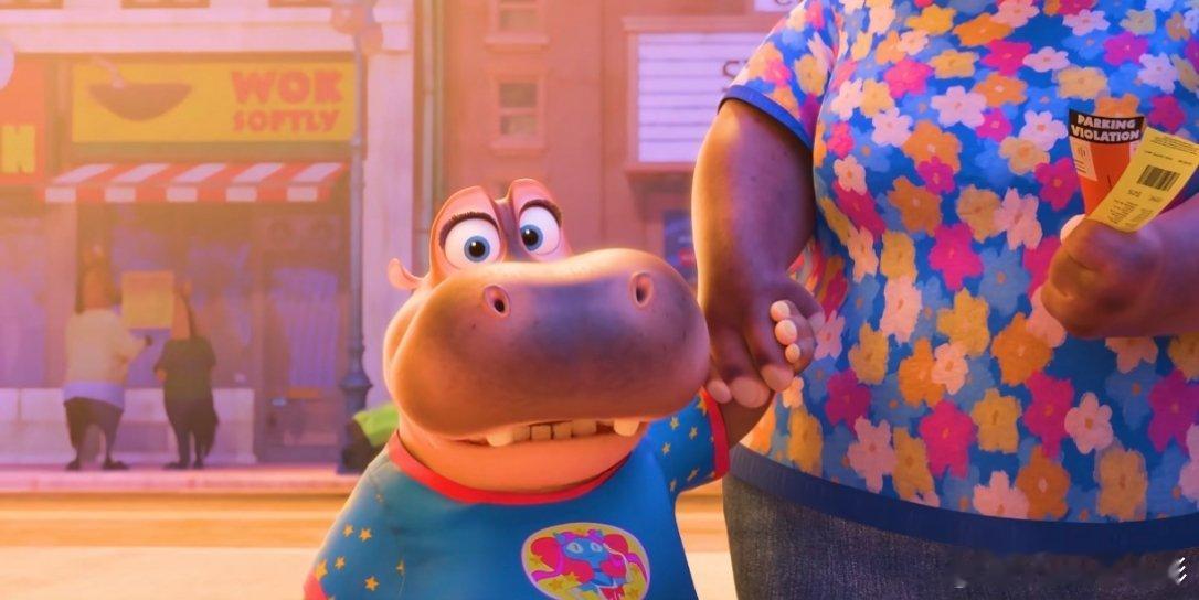 看到有人讨论《疯狂动物城》里到底有没有猫🐱和狗🐶在电影的一些细节里，隐约能看