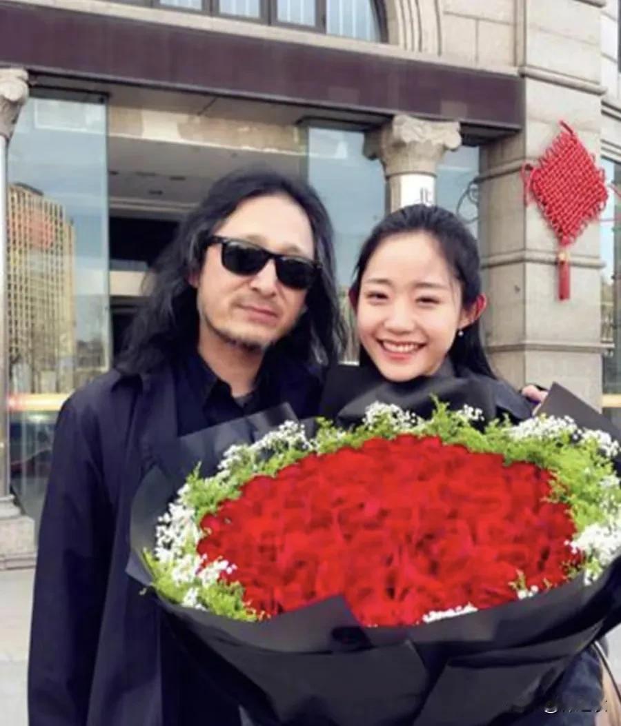 其实我觉得万千惠挺好的，而且我相信她对三宝的感情是真的，又爱又崇拜。就是有那