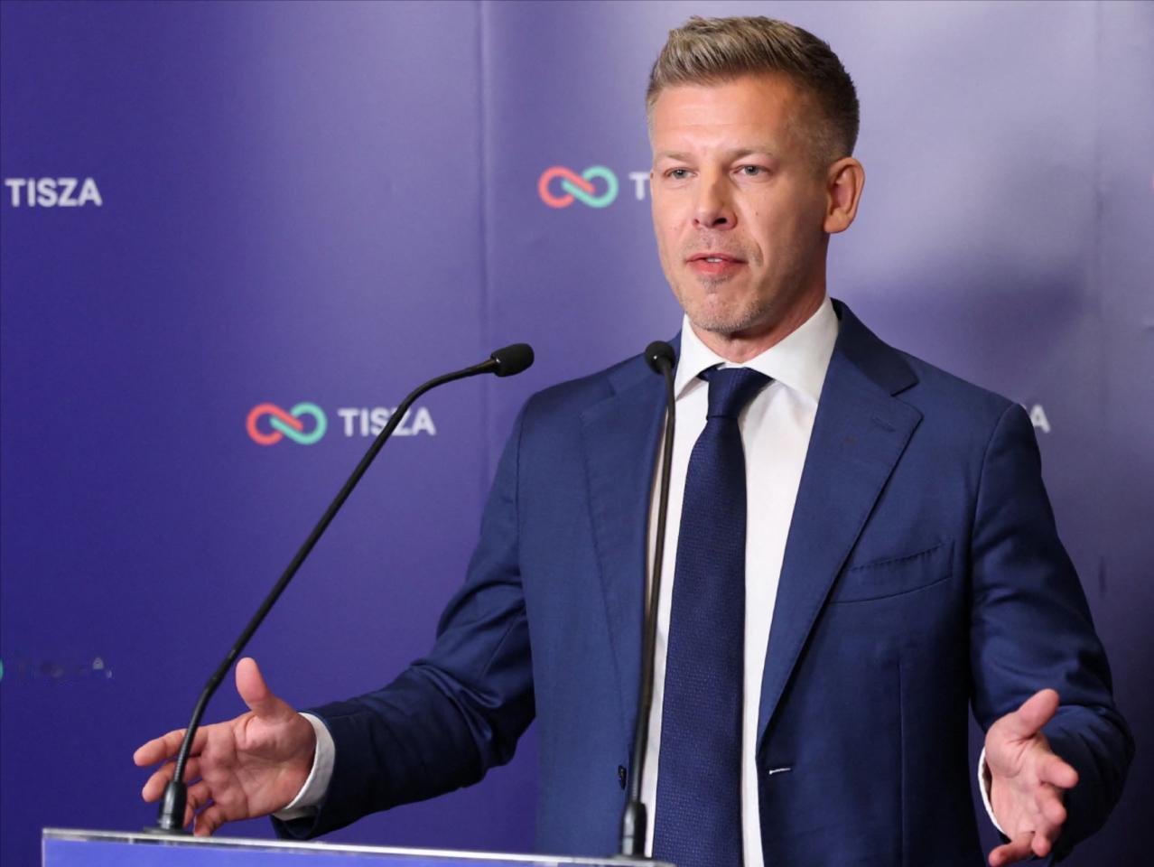 没想到，内塔尼亚胡这回真成了国际通缉犯，最高还得判4000多年！更绝的是，刚把欧