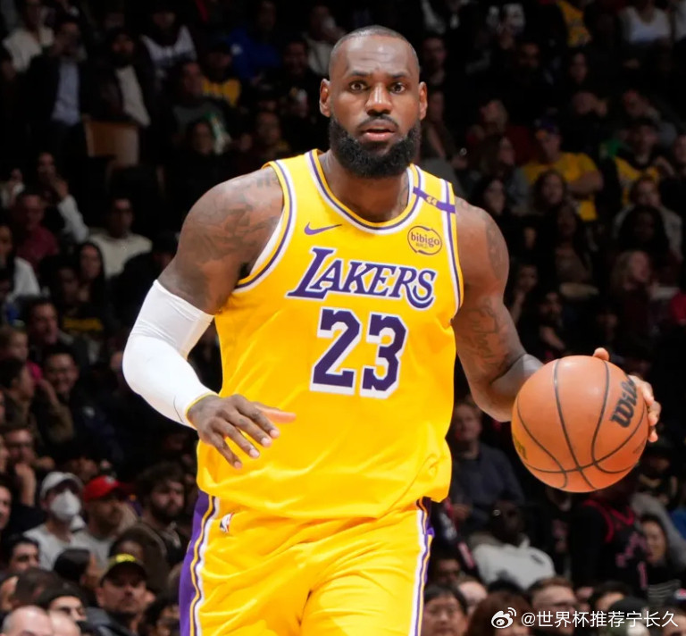 这么多数据都是历史第一！为何没人承认詹姆斯是NBA第一人？总得分43325分