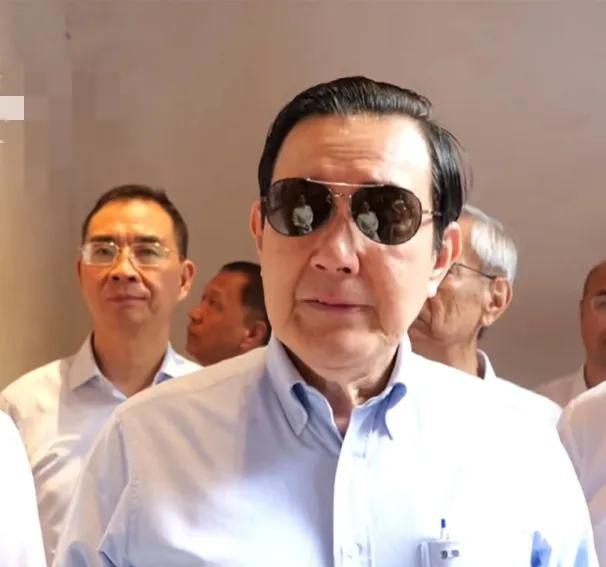 马英九在福建的参访两度落泪，在福州三坊七巷参观林觉民故居，林觉民是著名的“黄花岗