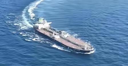 特朗普正式宣布：被扣押的中国香港“世纪号”油轮所载180万桶委内瑞拉原油，以及船