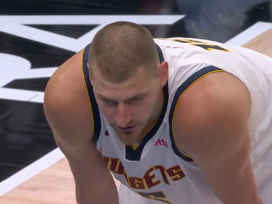 掘金1：3还有逆风翻盘的机会吗？个人看法：掘金虽然1：3面临被淘汰的尴尬局面