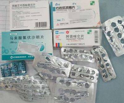 发胖是服用抗抑郁药最难以忍受的副作用之一。研究显示，长期服药人群中超65%会