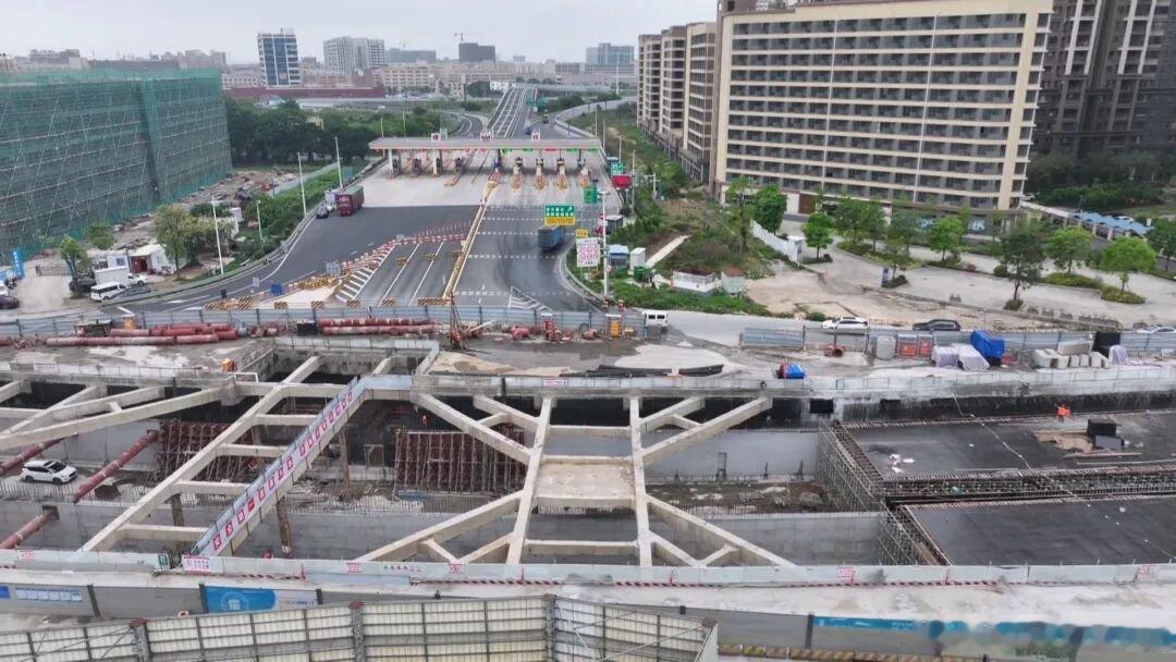 中山商业城建观察录中山一东一西2条在建的公路隧道，你们猜谁先通车？