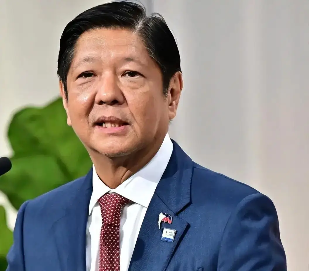 小马科斯这回哪里是要气炸，怕是半夜睡着都能笑出声。9月9号菲律宾最高法院突然扔出个重磅消息，他那97