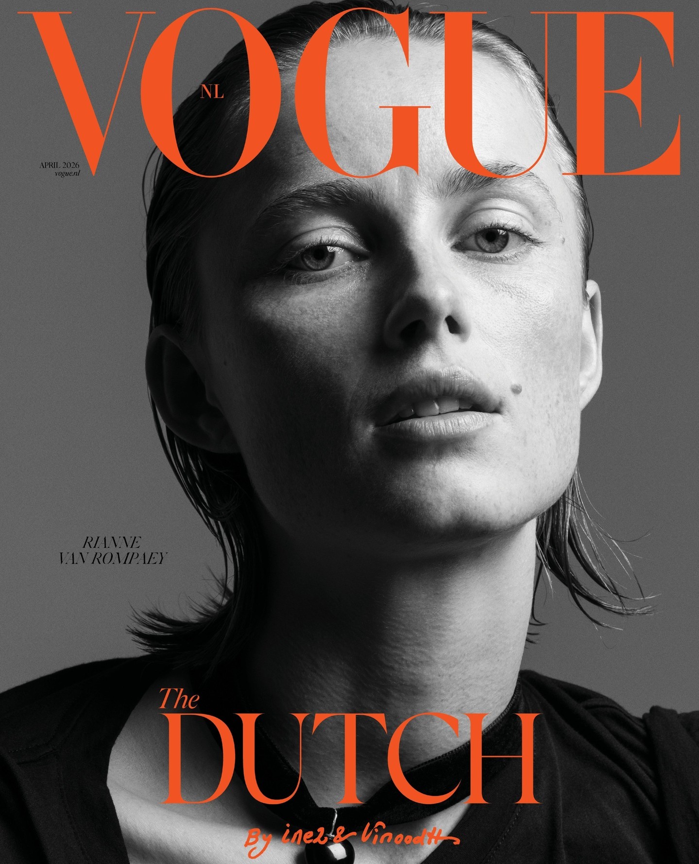 来自荷兰版VOGUE四月刊，为庆祝著名双人摄影组合Inez&Vino