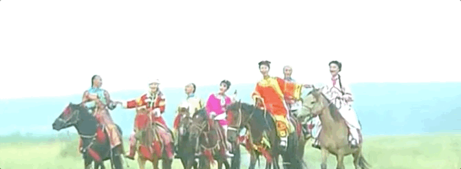 羡慕《还珠格格》中性格迥异的年轻人们策马奔腾,追寻爱与自由