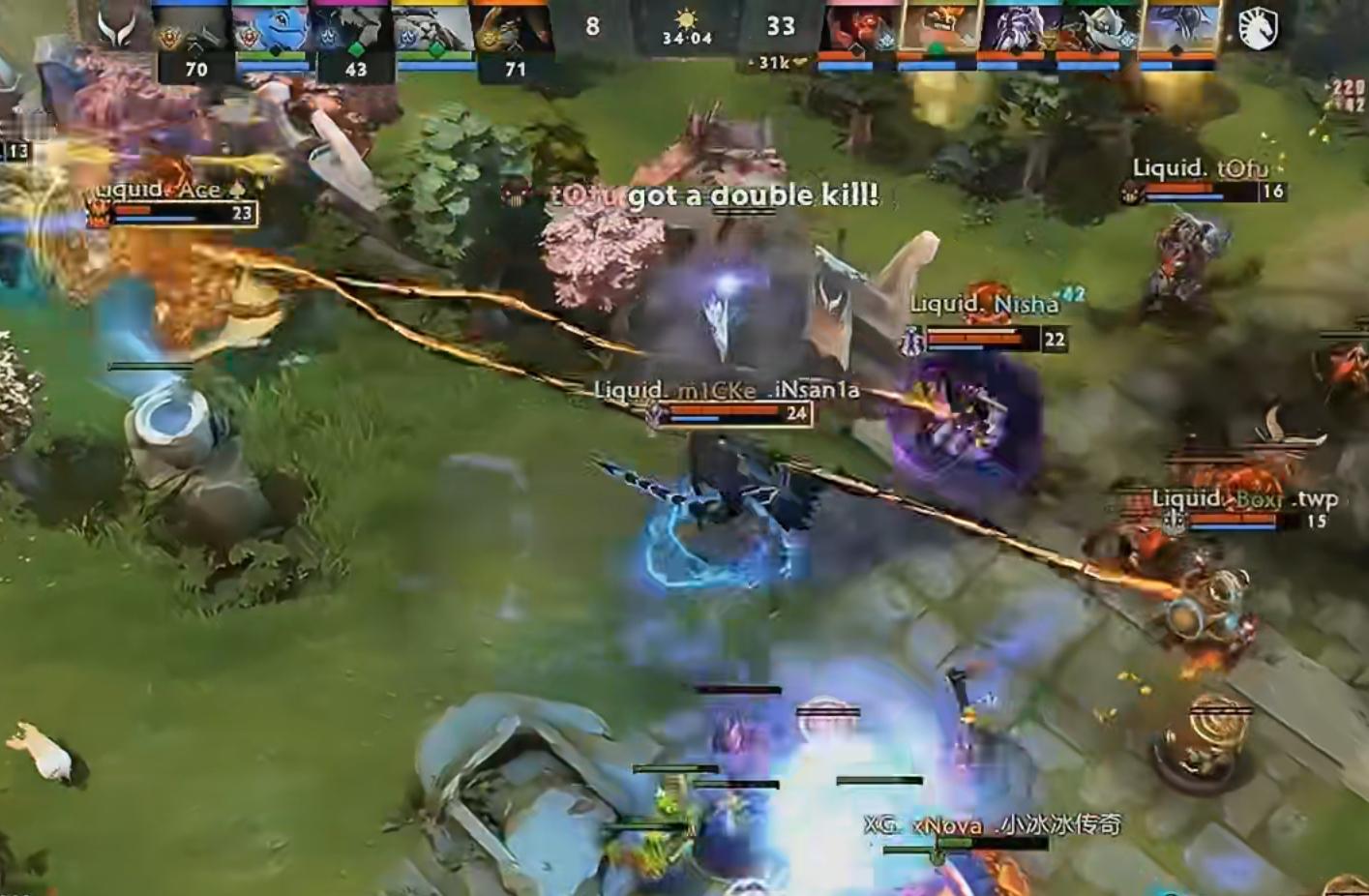 梦幻联赛第二阶段小组赛，XG选了一套非常偏后期的阵容但没能顶过液体的猛攻输掉第一