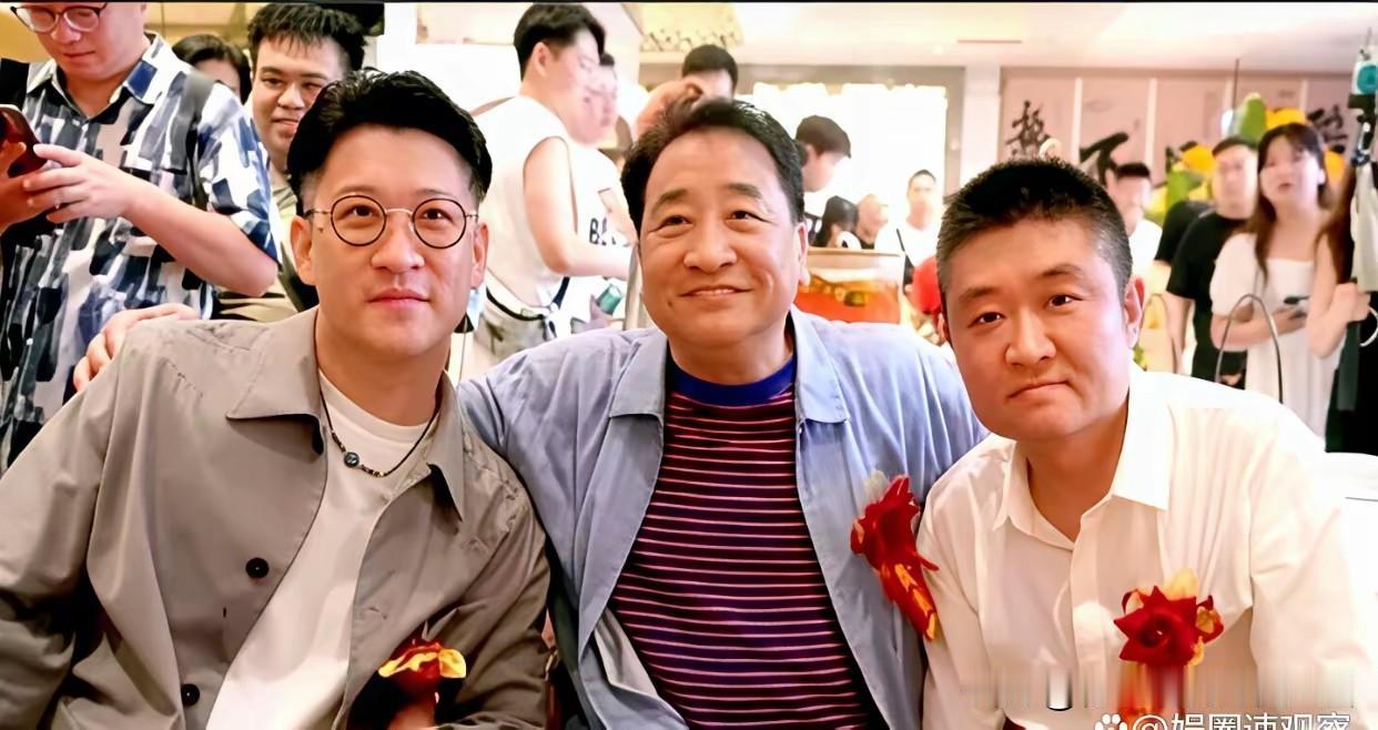 姜昆和曹云金互动被解读成行业信号，千万别过度解读！最近姜昆和曹云金的互动，