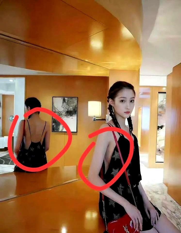 你们发现没？女明星分手后的第一件事，居然是集体换衣橱！关晓彤前脚刚和鹿晗