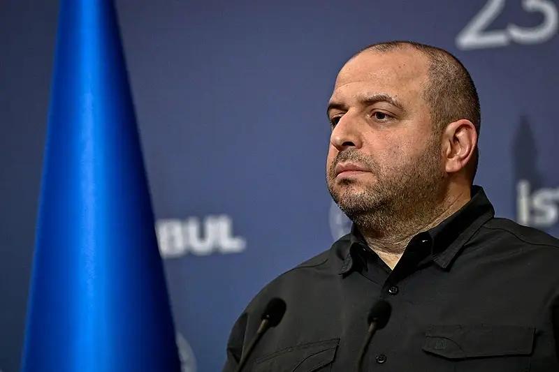 【难堪大任】乌克兰总统泽连斯基11月29日签署有关乌克兰谈判代表团组成的相关法