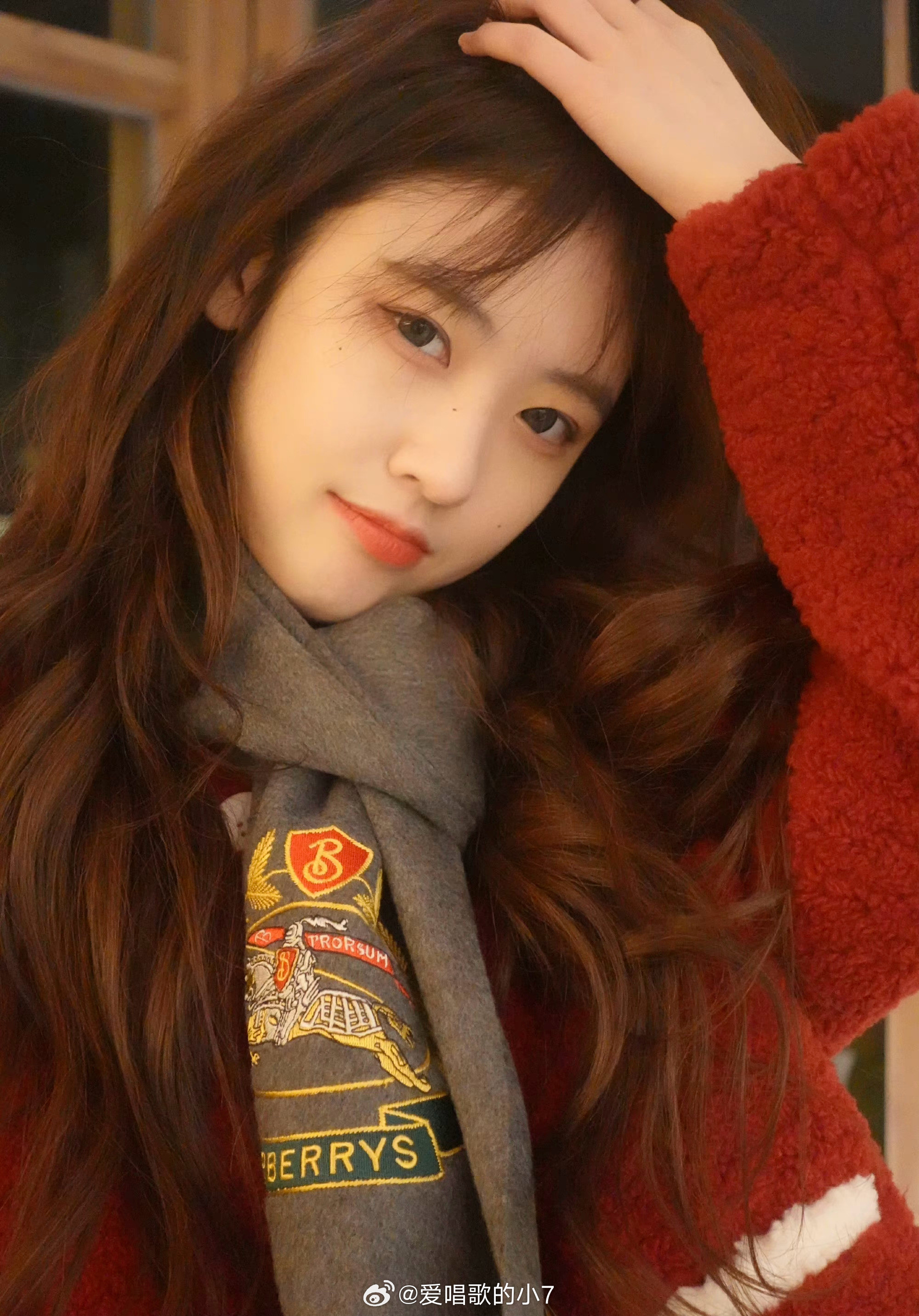 是和闺蜜三观不合，还是我在嫉妒？她总爱炫耀男友的付出，一杯奶茶都要发朋友圈，我送