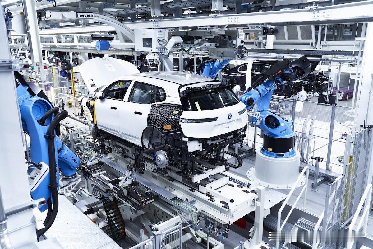 为什么德国企业大量搬入中国？从九月份到现在，两个月的时间，从德国迁入中国的企