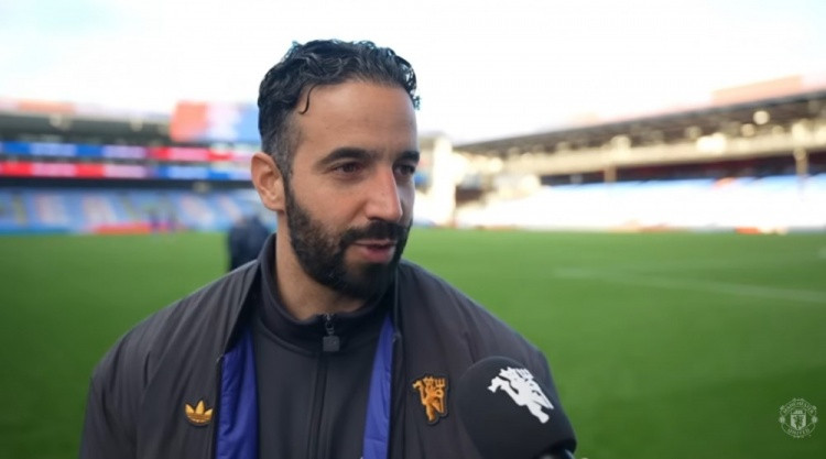 阿莫林: 对手上半场就累了, 下半场球队和齐尔克泽的配合不一样了