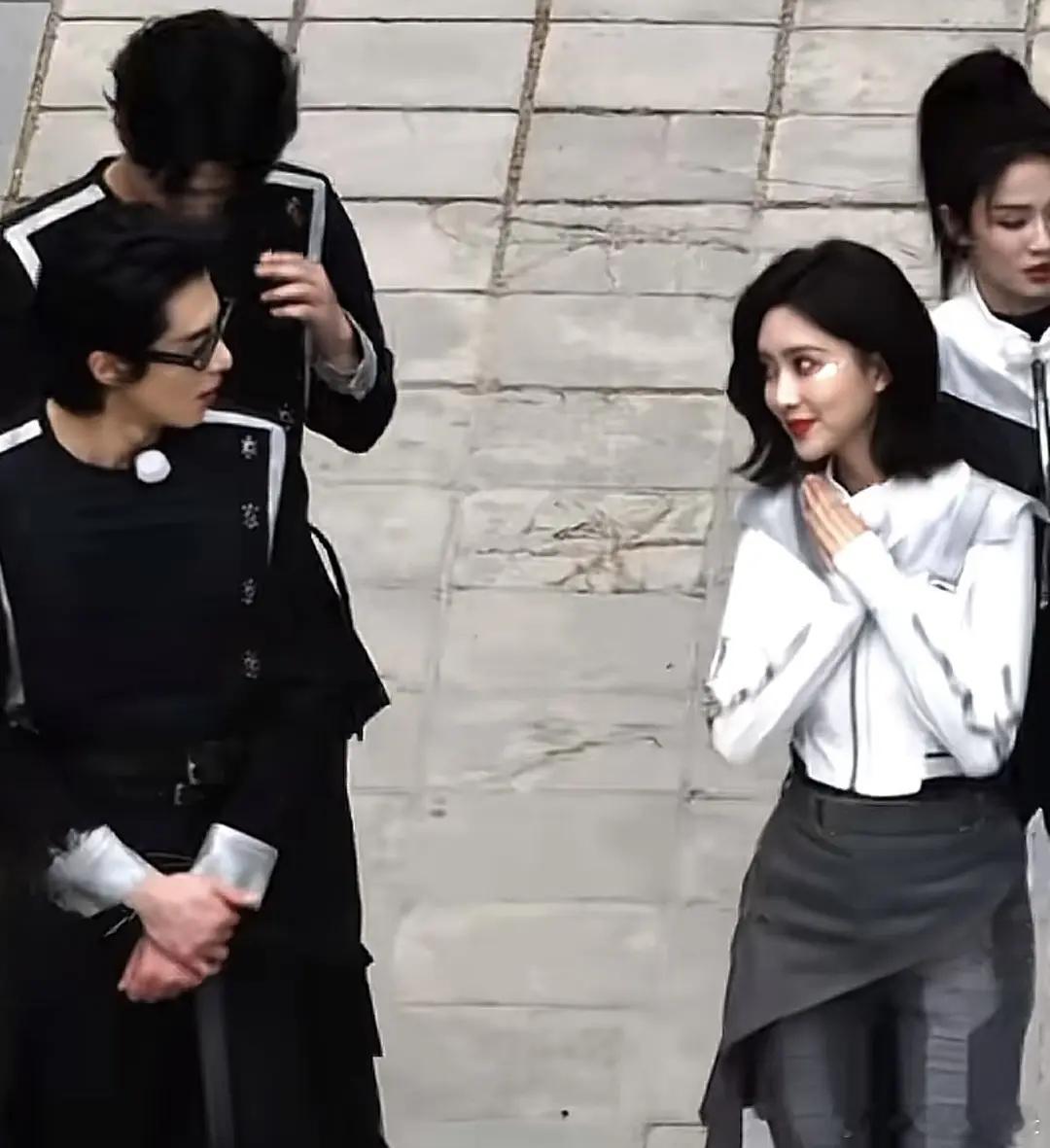 王鹤棣，孟子义还挺有CP感