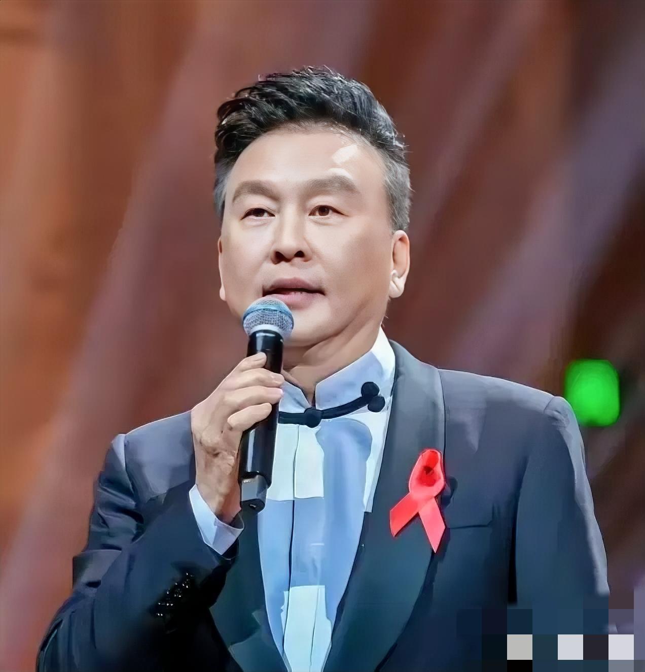 娱乐圈，曝出大瓜！​​4月8日，娱乐圈一整天都静悄悄，没想到下午时分，突然传来