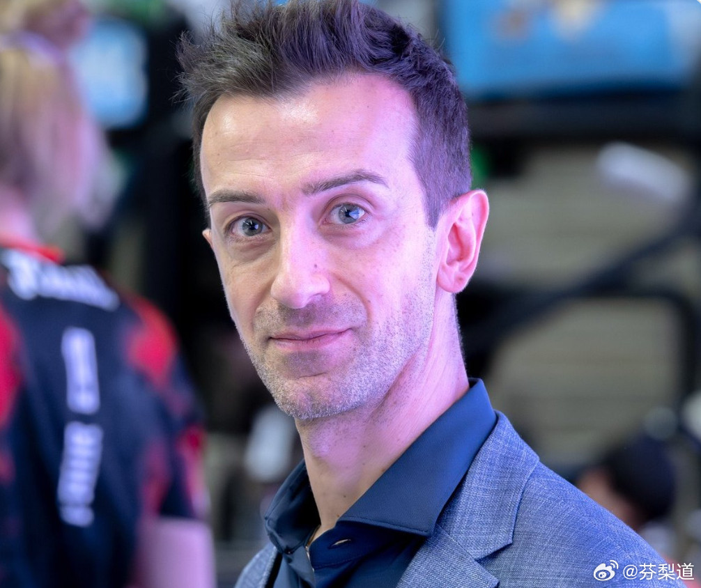 国际排坛动态科内利亚诺桑塔雷利谈科内利亚诺之前赛程非常紧凑，但从半决赛最后一场到