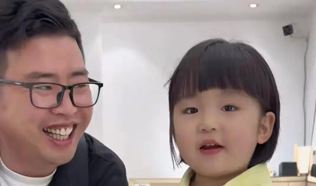 我预料到了带娃很辛苦也预料到了开支是比较大的万万没想到老鹅只给1000块，这