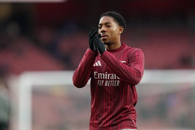 阿森纳想高价出售左后卫斯凯利？并不是说完全不值得高价，但就这个赛季的出场时间和表