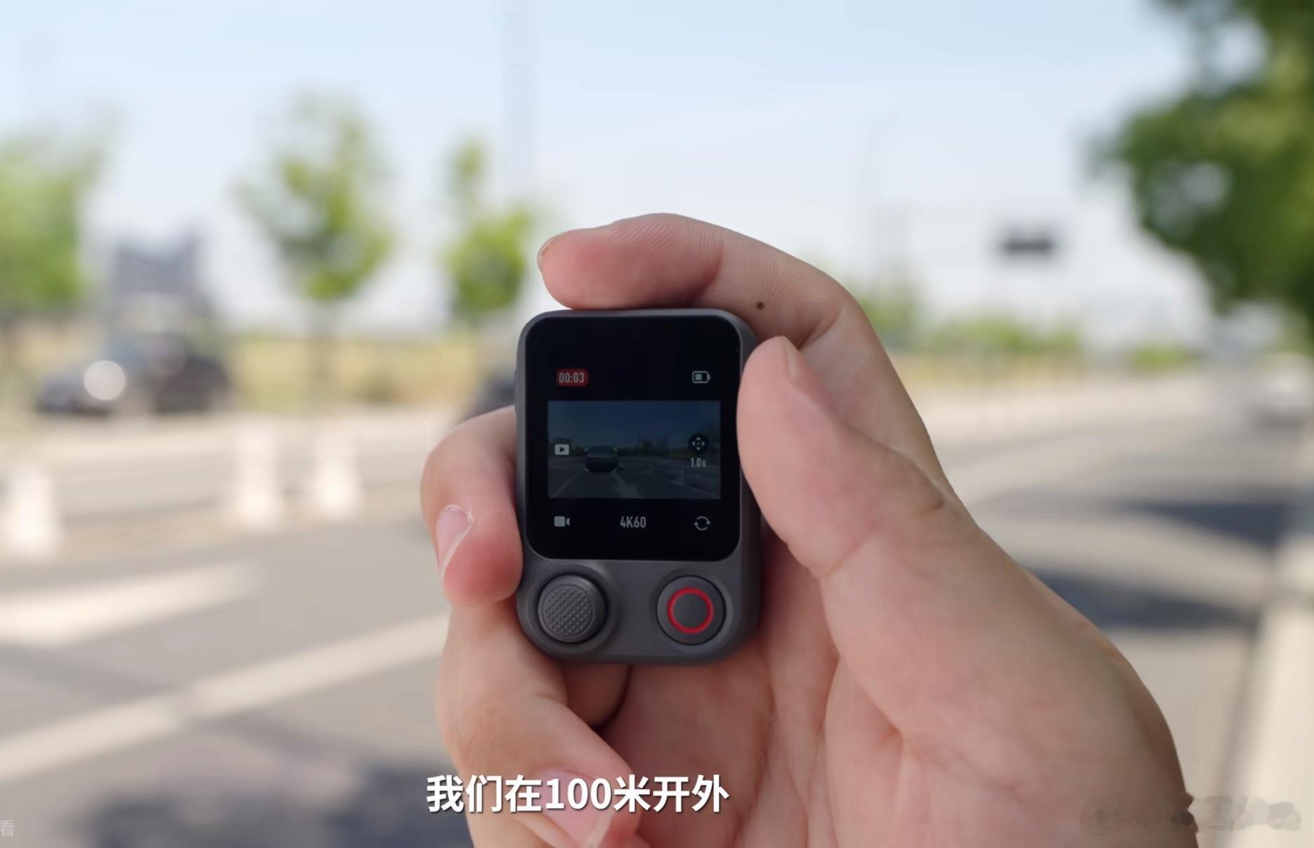 ？？？大疆Pocket4P全能套装里居然有取景遥控器（图源影视飓风）