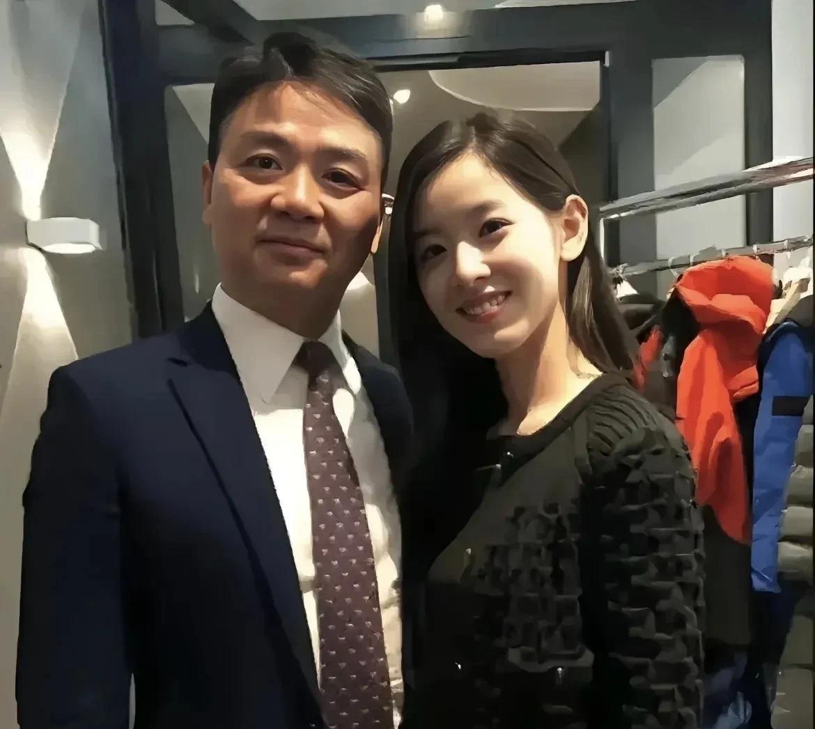 章泽天好像也没立过学霸人设，因为走红因为形象好，所以她一直被选为宣传片或地方台小