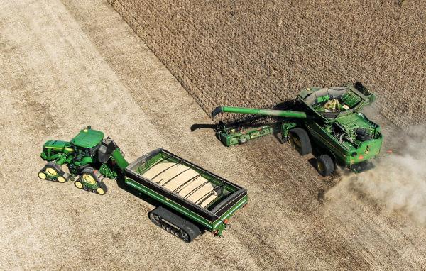 美国最高法院那纸裁决出来之后，市场最直接的反应是，那800万吨大豆怎么办。特